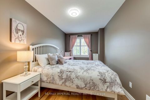 Photo 34 at 2182 Oakpoint Road, WT West Oak Trails, Oakville