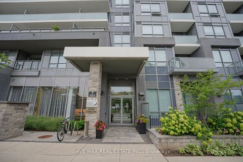 Photo 2 at 220 - 7 Kenaston Gardens E, Bayview Village, Toronto