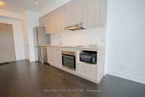 Photo 6 at 220 - 7 Kenaston Gardens E, Bayview Village, Toronto