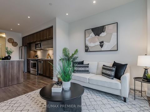 Photo 7 at 119 - 4800 Highway 7 Road, East Woodbridge, Vaughan Photo 7 at 119 - 4800 Highway 7 Road, East Woodbridge, Vaughan