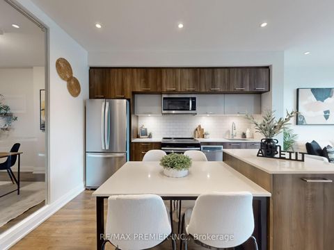 Photo 11 at 119 - 4800 Highway 7 Road, East Woodbridge, Vaughan