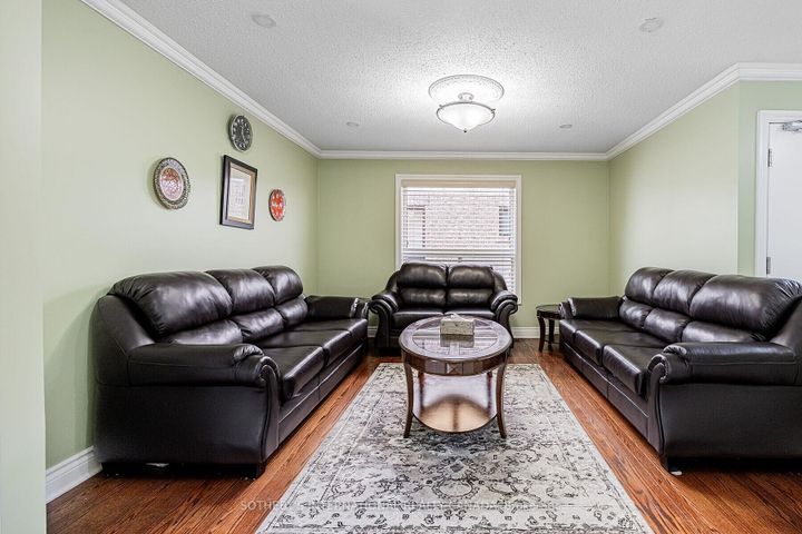 Photo 6 at 5930 Bassinger Place, Churchill Meadows, Mississauga
