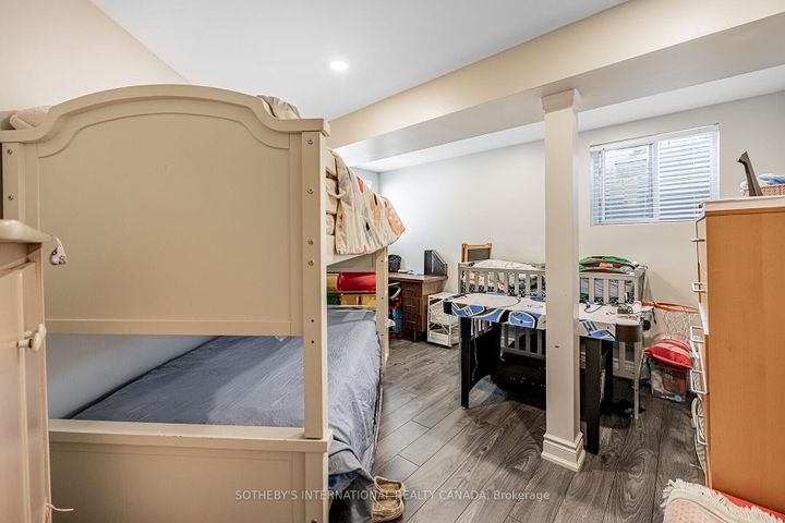Photo 30 at 5930 Bassinger Place, Churchill Meadows, Mississauga