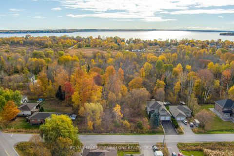 Photo 6 at 909B Willow Street, Lefroy, Innisfil