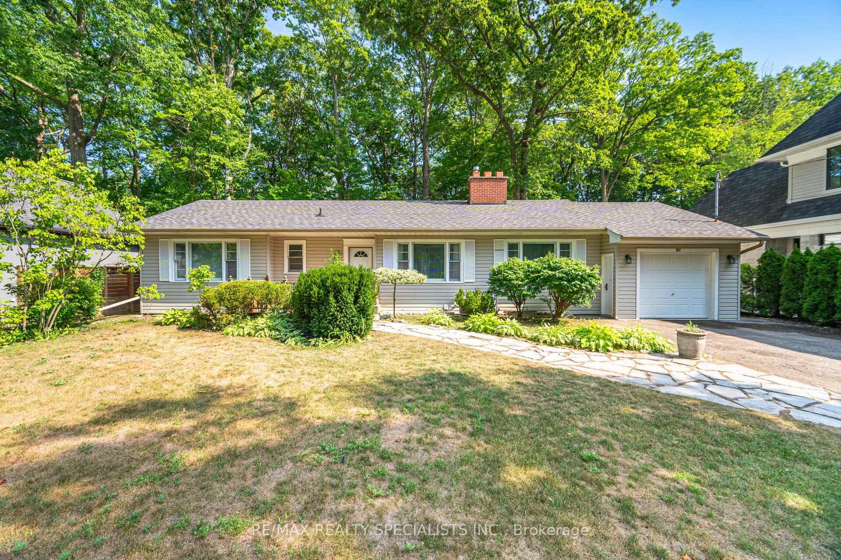 150 Oakes Drive, Mineola, Mississauga 