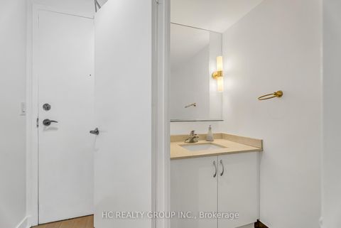 Photo 5 at 322 - 320 Richmond Street E, Moss Park, Toronto