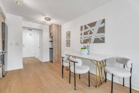 Photo 11 at 322 - 320 Richmond Street E, Moss Park, Toronto