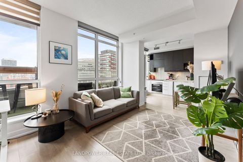 Photo 2 at 1708 - 30 Nelson Street, Waterfront Communities C1, Toronto