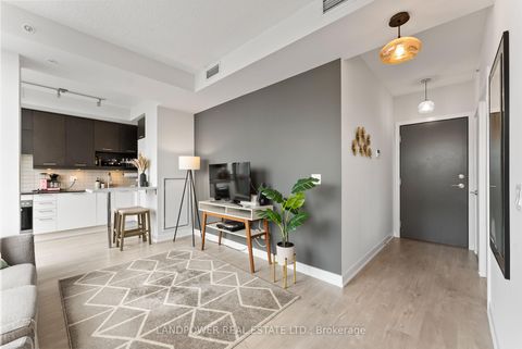 Photo 12 at 1708 - 30 Nelson Street, Waterfront Communities C1, Toronto