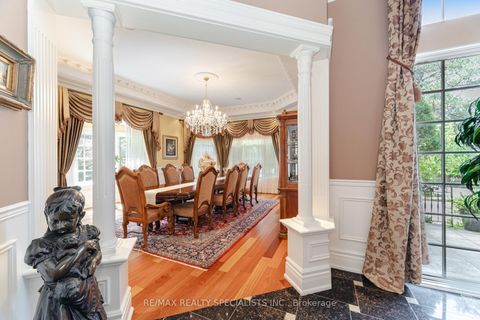Photo 9 at 23 Maryvale Crescent, South Richvale, Richmond Hill
