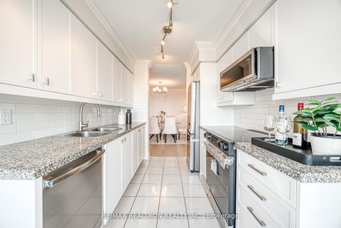 Photo 13 at 1102 - 8 Mckee Avenue, Willowdale East, Toronto