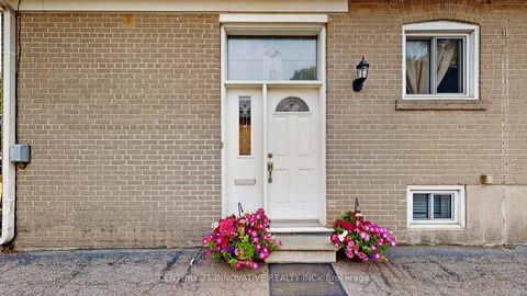 Photo 3 at 140 Benleigh Drive, Woburn, Toronto