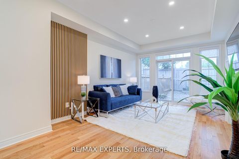 Photo 9 at 36 Port Arthur Crescent, Jefferson, Richmond Hill