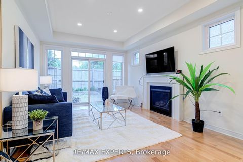 Photo 10 at 36 Port Arthur Crescent, Jefferson, Richmond Hill