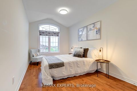Photo 14 at 36 Port Arthur Crescent, Jefferson, Richmond Hill
