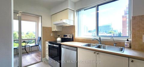 Photo 7 at 602 - 1 Hycrest Avenue, Willowdale East, Toronto