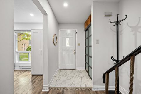 Photo 4 at 18 Rock Fern Way, Don Valley Village, Toronto
