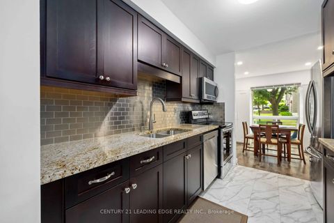 Photo 10 at 18 Rock Fern Way, Don Valley Village, Toronto