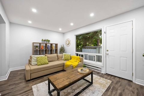 Photo 18 at 18 Rock Fern Way, Don Valley Village, Toronto