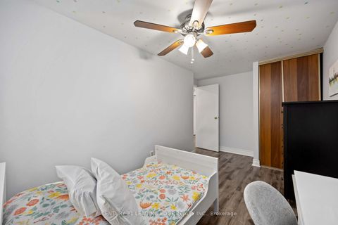 Photo 30 at 18 Rock Fern Way, Don Valley Village, Toronto
