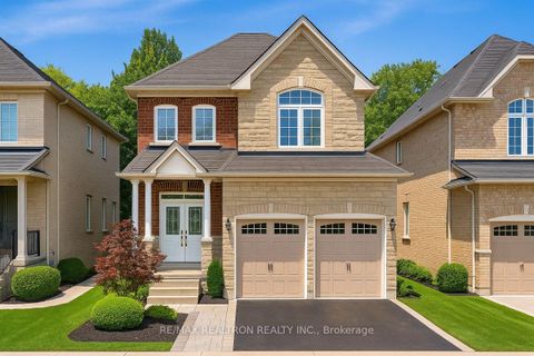 Photo 1 at 61 Timber Valley Avenue, Oak Ridges, Richmond Hill