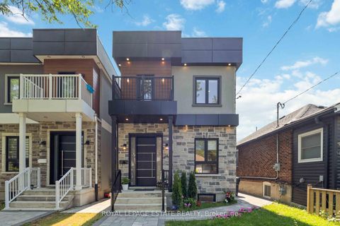 Photo 1 at 147 Mcintosh Street, Cliffside, Toronto