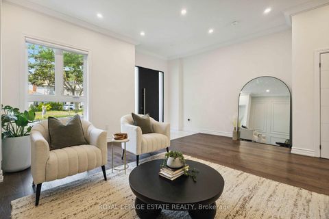 Photo 4 at 147 Mcintosh Street, Cliffside, Toronto