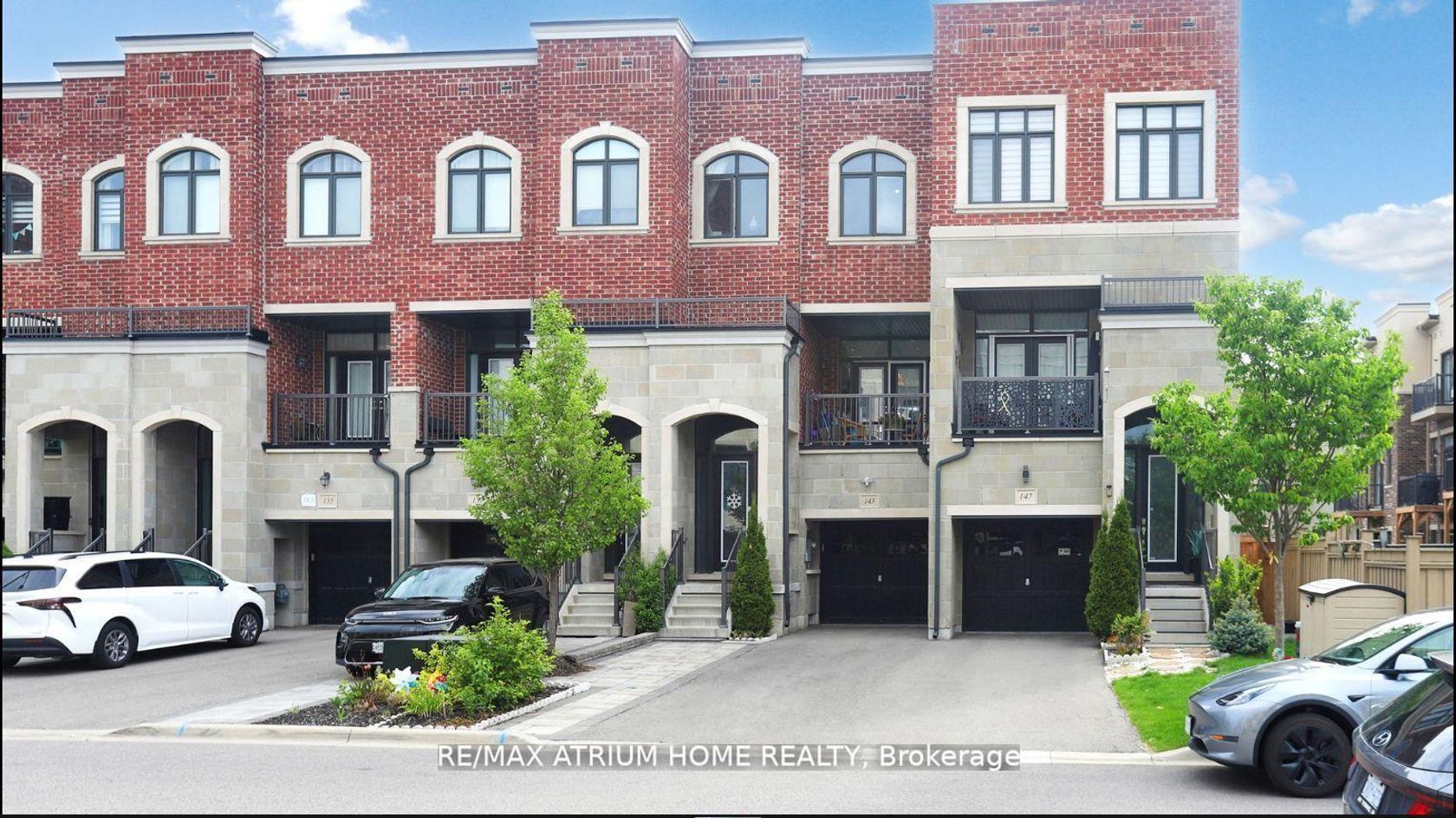 143 Arianna Crescent W, Patterson, Vaughan 