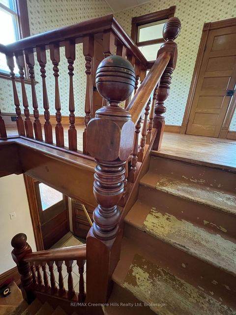 Photo 17 at 3 Wellington Street E, Creemore, Clearview