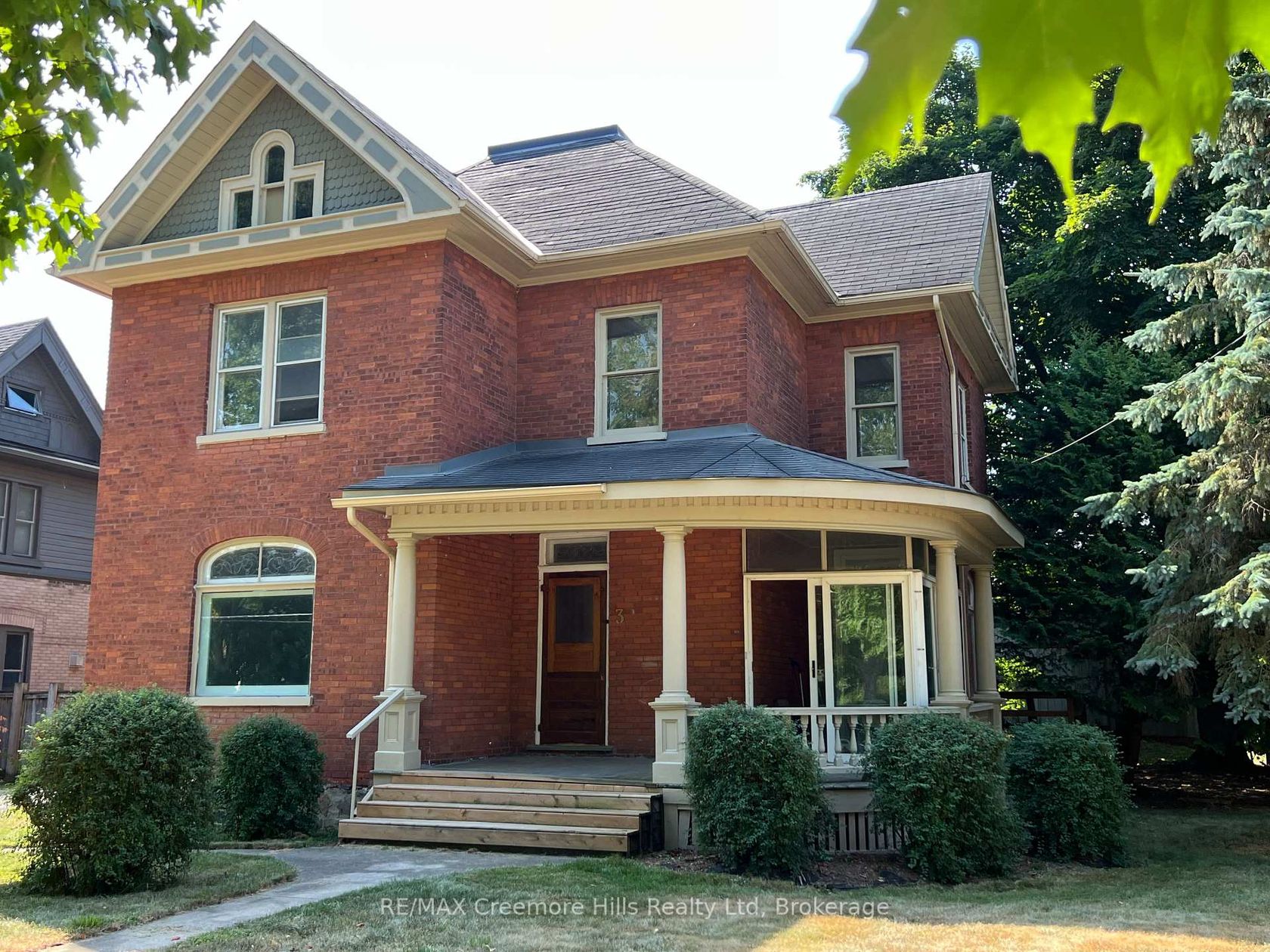 3 Wellington Street E, Creemore, Clearview photo 2