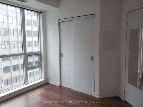 Photo 9 at 520 - 98 Lillian Street, Mount Pleasant West, Toronto