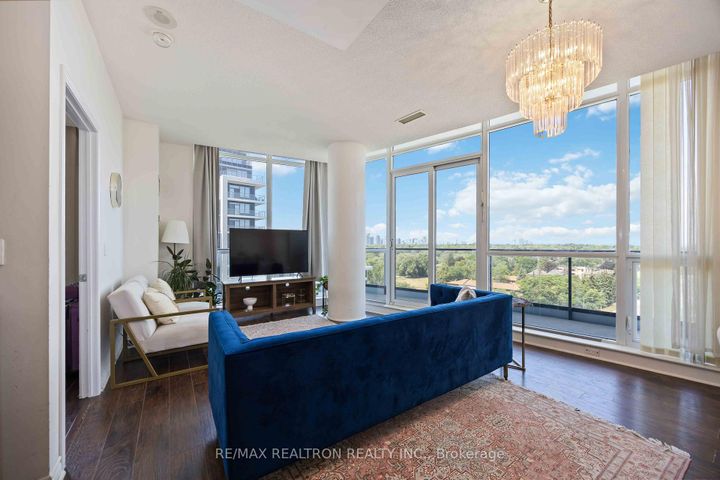 Photo 4 at 729 - 2885 Bayview Avenue, Bayview Village, Toronto