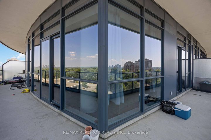 Photo 23 at 729 - 2885 Bayview Avenue, Bayview Village, Toronto