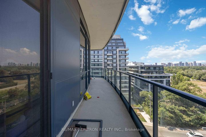 Photo 28 at 729 - 2885 Bayview Avenue, Bayview Village, Toronto