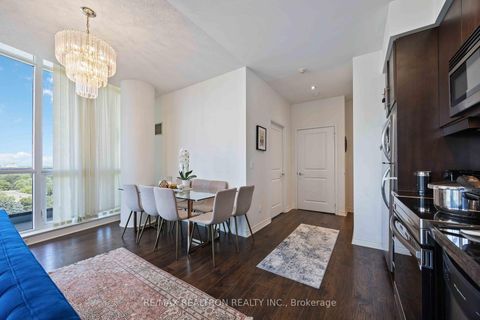 Photo 8 at 729 - 2885 Bayview Avenue, Bayview Village, Toronto Photo 8 at 729 - 2885 Bayview Avenue, Bayview Village, Toronto