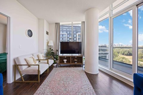 Photo 11 at 729 - 2885 Bayview Avenue, Bayview Village, Toronto Photo 11 at 729 - 2885 Bayview Avenue, Bayview Village, Toronto