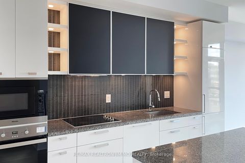 Photo 11 at 1706 - 32 Davenport Road, Annex, Toronto