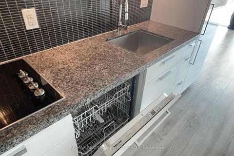 Photo 15 at 1706 - 32 Davenport Road, Annex, Toronto