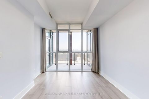 Photo 17 at 1706 - 32 Davenport Road, Annex, Toronto