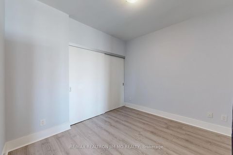 Photo 22 at 1706 - 32 Davenport Road, Annex, Toronto