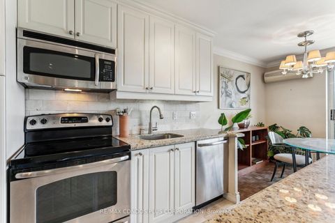 Photo 12 at 409 - 71 Jonesville Crescent W, Don Mills, Toronto