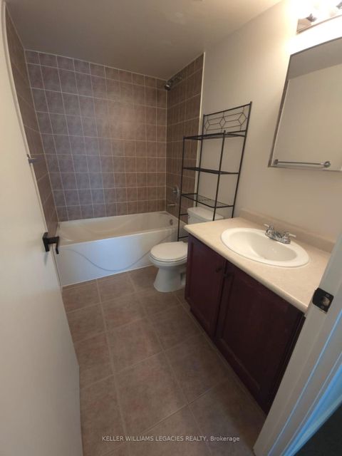 Photo 3 at 709 - 2464 Weston Road, Weston, Toronto