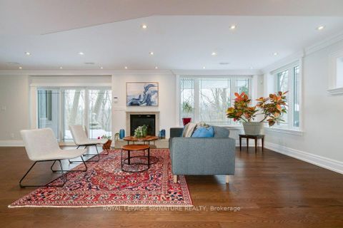 Photo 24 at 15 Sulkara Court, Victoria Village, Toronto