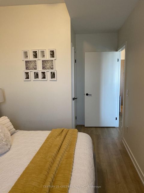 Photo 12 at 613 - 2300 St. Clair Avenue W, Junction Area, Toronto