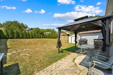 Photo 30 at 50 Datchet Road, CFB, Toronto