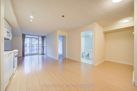 Photo 2 at 736 - 151 Dan Leckie Way, Waterfront Communities C1, Toronto