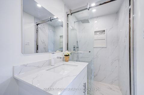 Photo 38 at 81 Rakewood Crescent, L'Amoreaux, Toronto