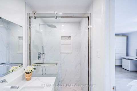 Photo 39 at 81 Rakewood Crescent, L'Amoreaux, Toronto
