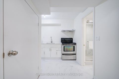 Photo 41 at 81 Rakewood Crescent, L'Amoreaux, Toronto