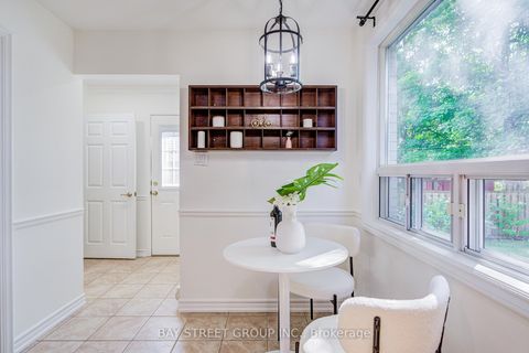 Photo 17 at 214 William Roe Boulevard, Central Newmarket, Newmarket